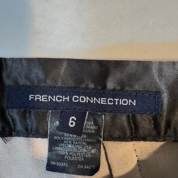 French Connection A-Line Micro-Mini Skirt Lace Woman 6 Black Lace Beige Lining - Picture 7 of 14